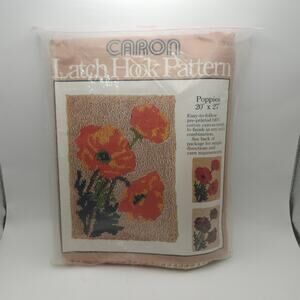 Vintage Caron Poppies Latch Hook Pattern Kit Sealed Floral Rug 20x27 3067 USA
